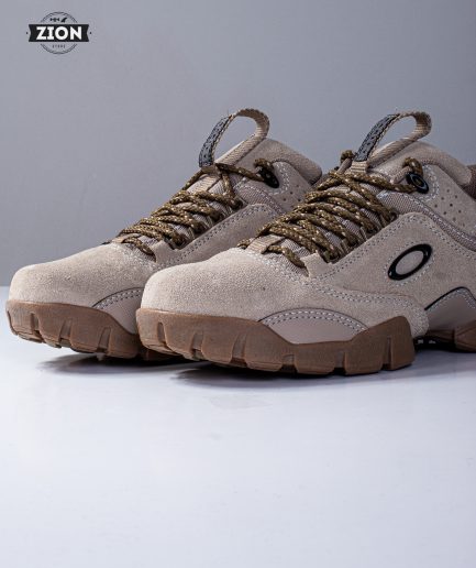 Oakley Modoc Low 3.0