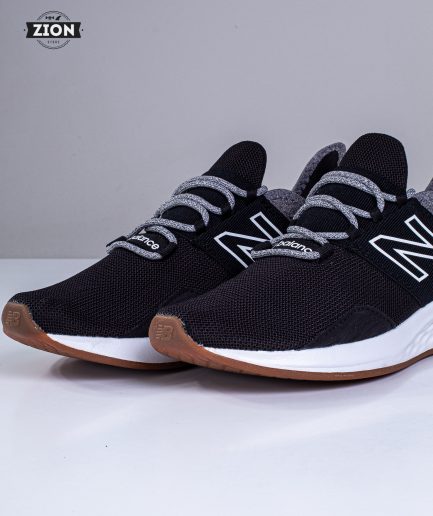 New Balance Roav