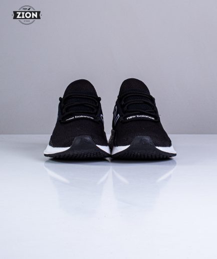 New Balance Roav