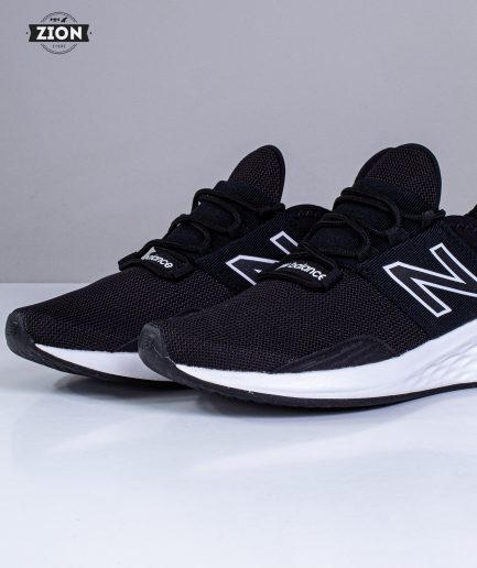 New Balance Roav