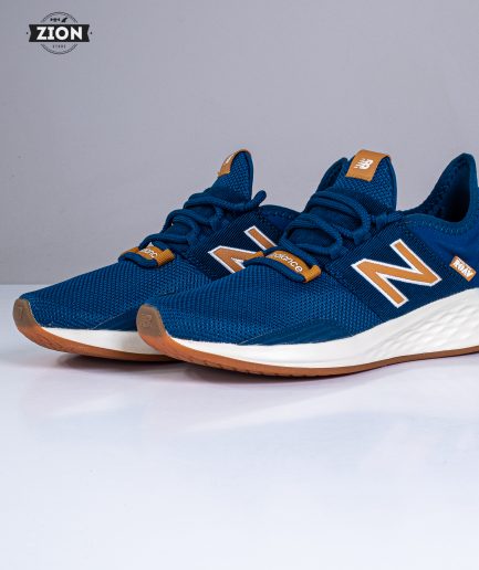 New Balance Roav