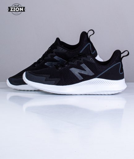 New Balance Ryval Run
