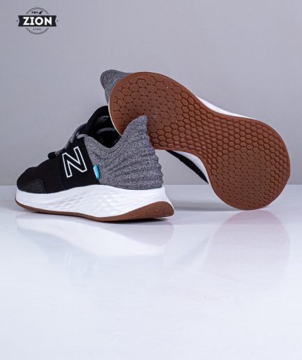 New Balance Roav